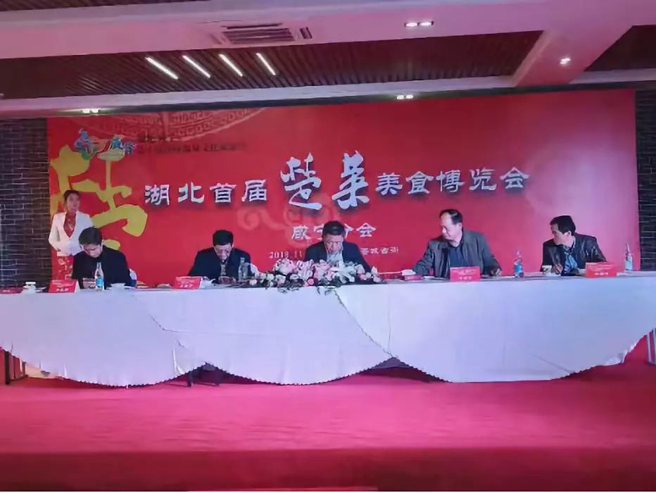 評(píng)審專(zhuān)家.jpg 評(píng)審專(zhuān)家.jpg